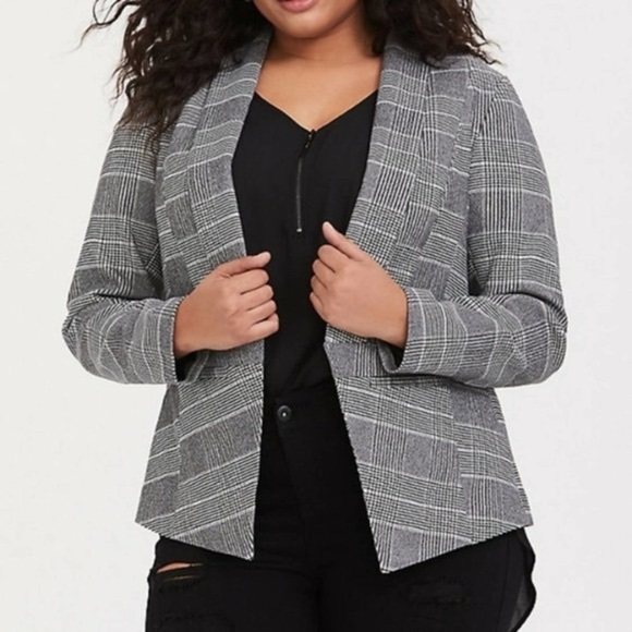 TORRID Black Plaid Houndstooth Cutway Stretch Blazer Business casual Size 1X - Picture 1 of 8
